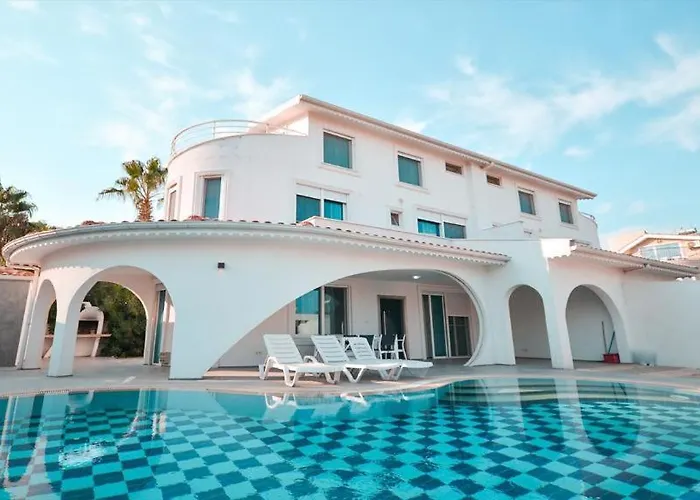 Exclusive With Private Pool, Bbq, And Elegant Design Belek