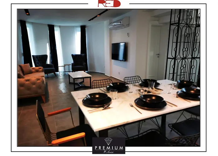 Exclusive With Private Pool, Bbq, And Elegant Design *