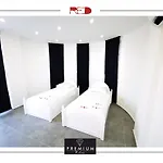 Exclusive With Private Pool, Bbq, And Elegant Design *