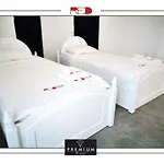 Exclusive With Private Pool, Bbq, And Elegant Design